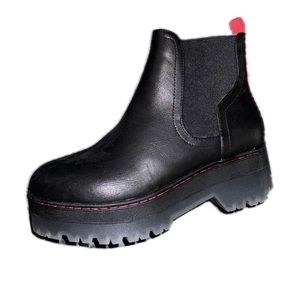 MIA combat boots